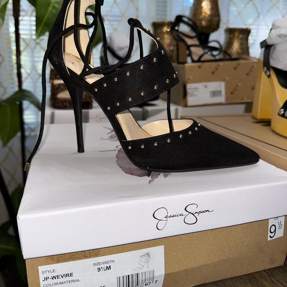 *Brand NEW* Jessica Simpson Black Studded Heels w/tie ankle Size 9 1/2
